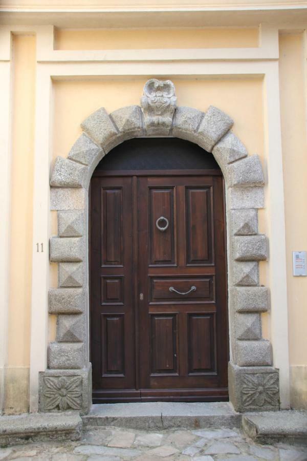 Le Vie Mediterranee Torre di Ruggiero Extérieur photo