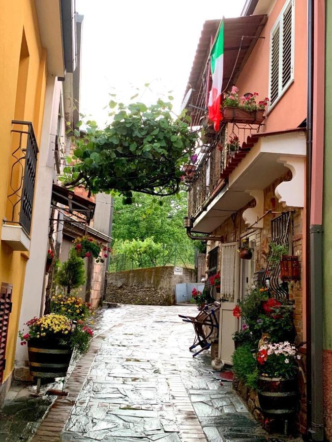 Le Vie Mediterranee Torre di Ruggiero Extérieur photo
