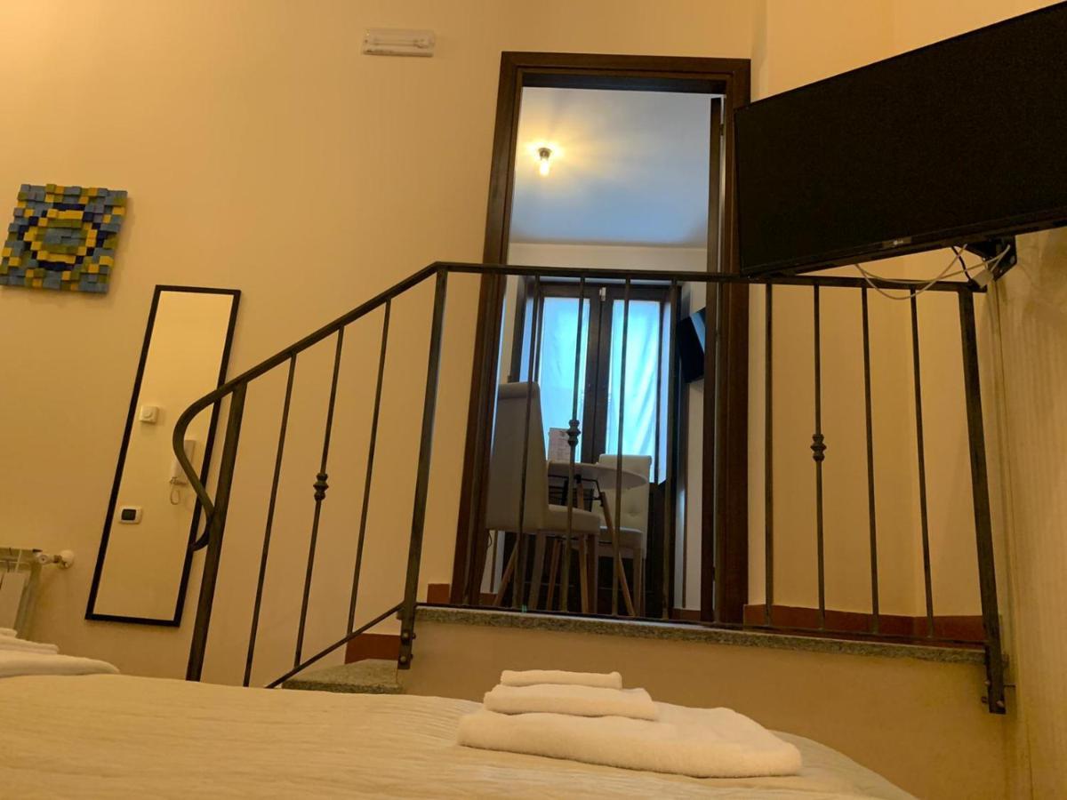 Le Vie Mediterranee Torre di Ruggiero Extérieur photo